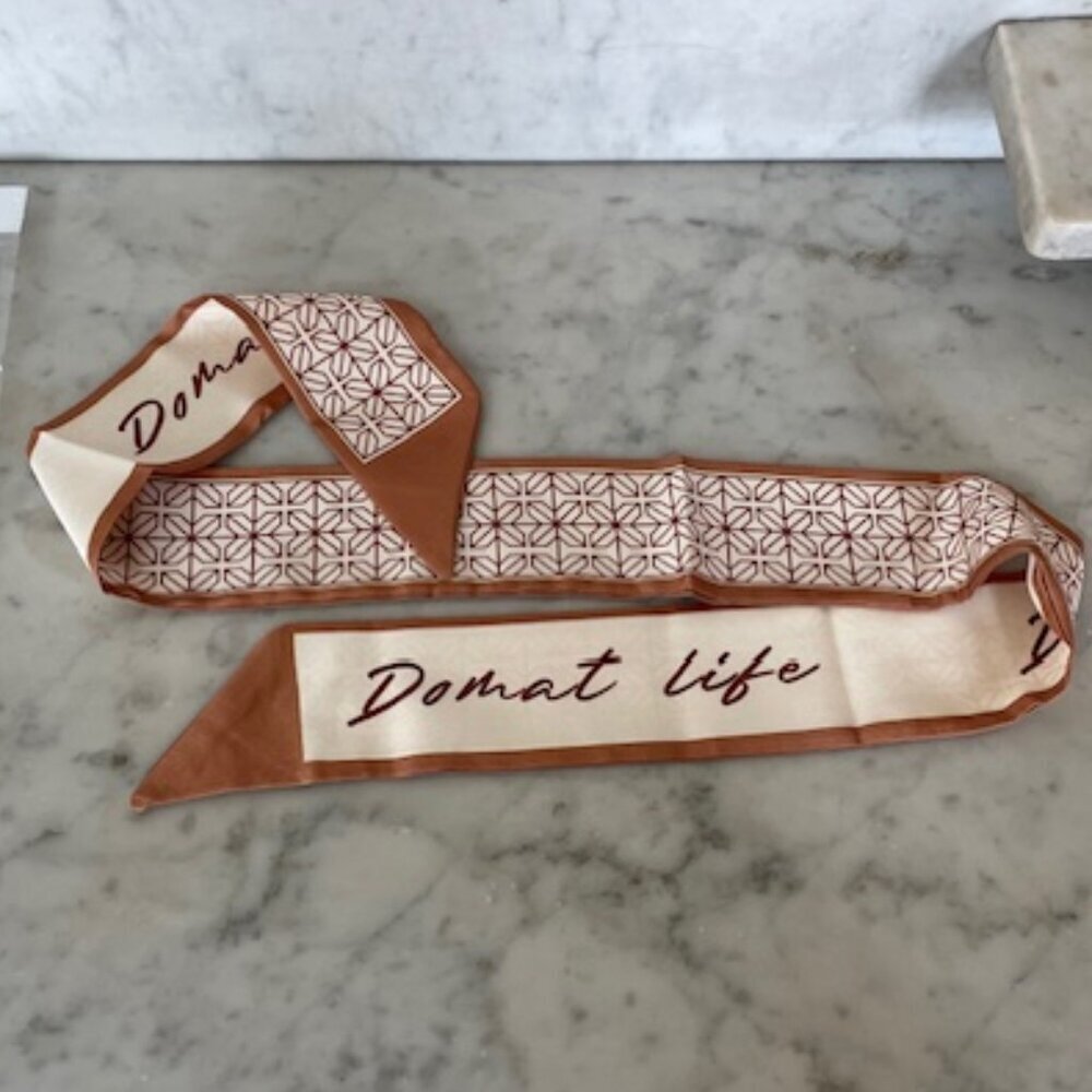 DOMAT LIFE Twilly Skinny Silky Khaki Tan Geo Print Scarf - Picture 3 of 9